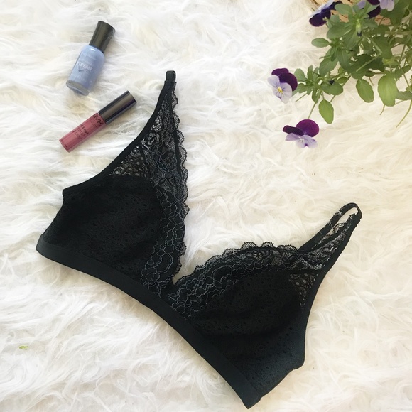Aeropostale Other - Aeropostale LLD Floral Lace Bralette